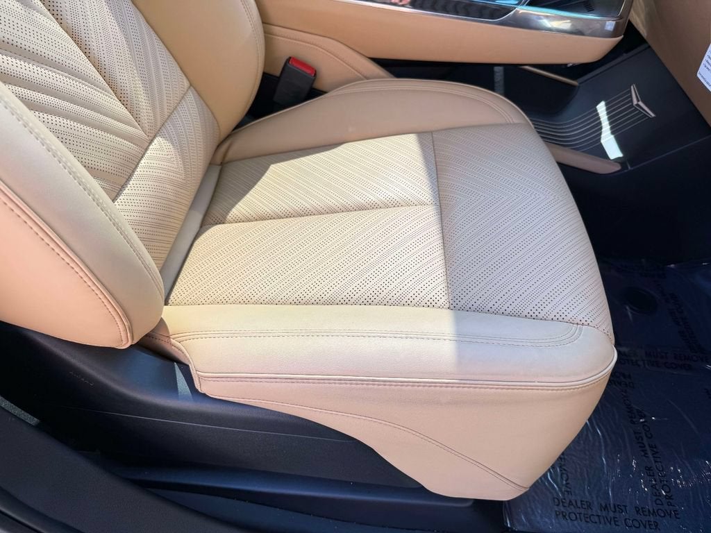 2025 Cadillac ESCALADE IQ Luxury 2