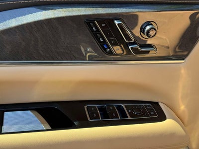 2025 Cadillac ESCALADE IQ Luxury 2