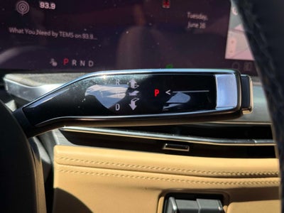 2025 Cadillac ESCALADE IQ Luxury 2