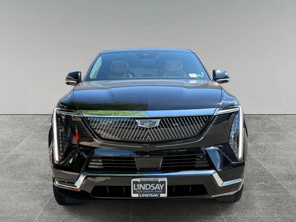 2025 Cadillac ESCALADE IQ Luxury 2