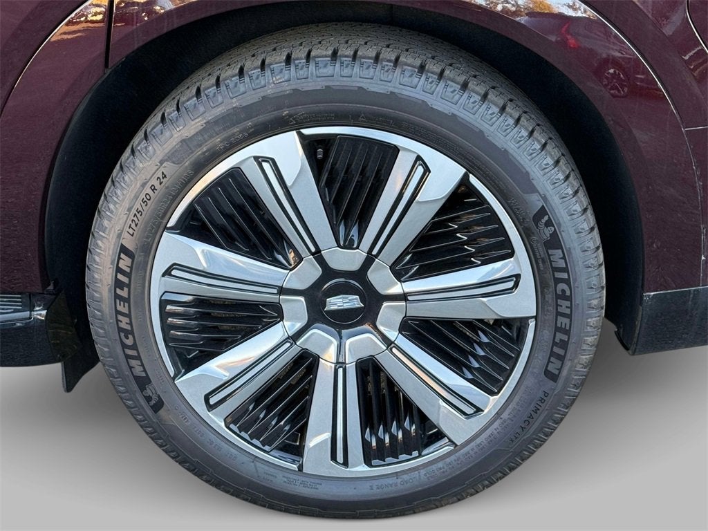 2025 Cadillac ESCALADE IQ Luxury 2