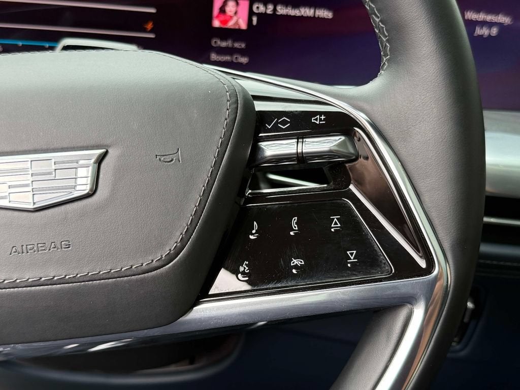 2025 Cadillac ESCALADE IQ Luxury 2
