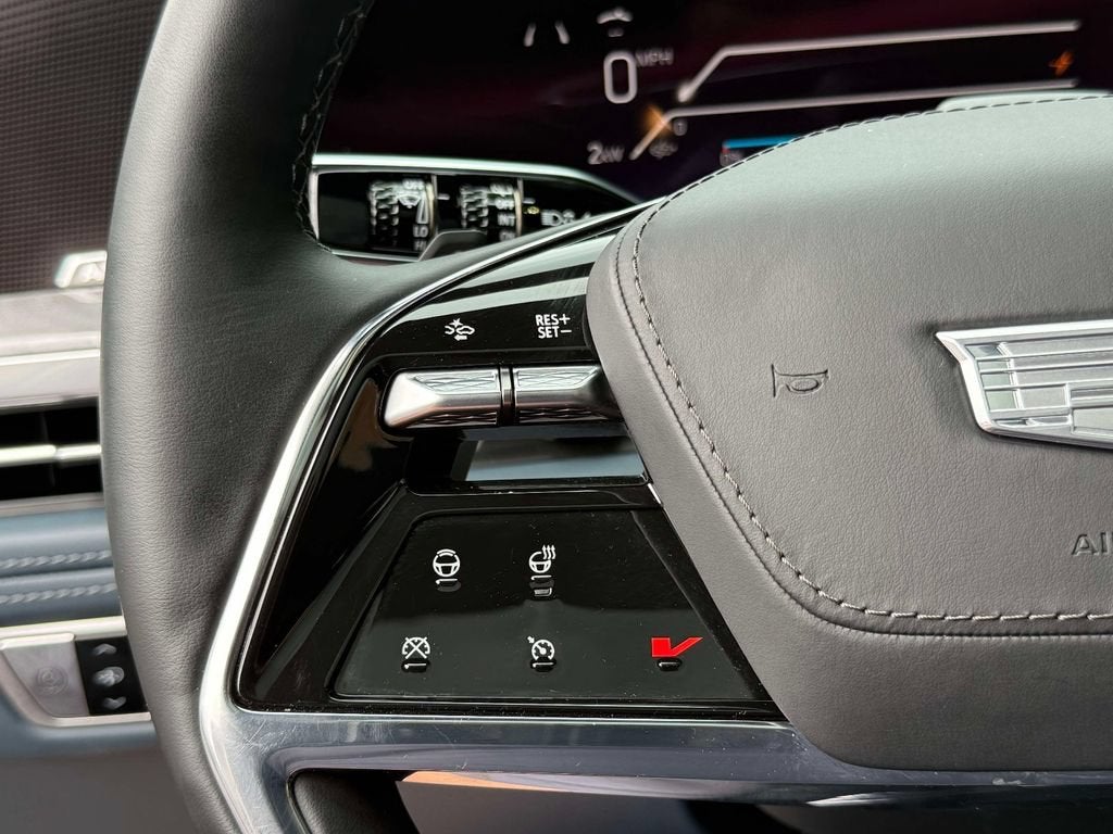 2025 Cadillac ESCALADE IQ Luxury 2