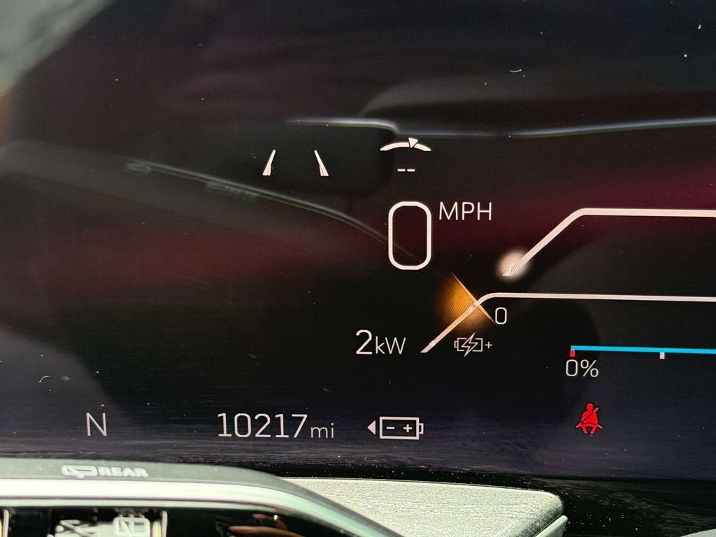 2025 Cadillac ESCALADE IQ Luxury 2
