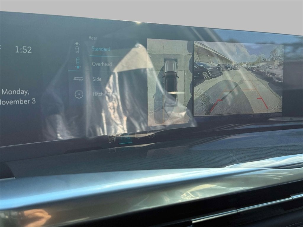 2025 Cadillac ESCALADE IQ Luxury 2