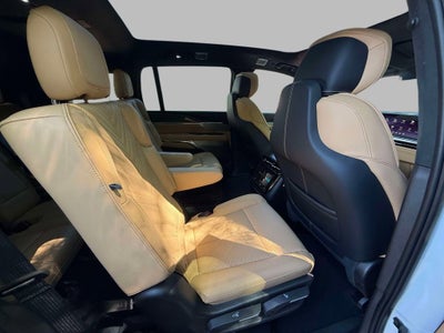 2025 Cadillac ESCALADE IQ Luxury 2