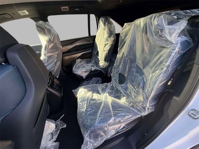 2025 Cadillac ESCALADE IQ Luxury 2