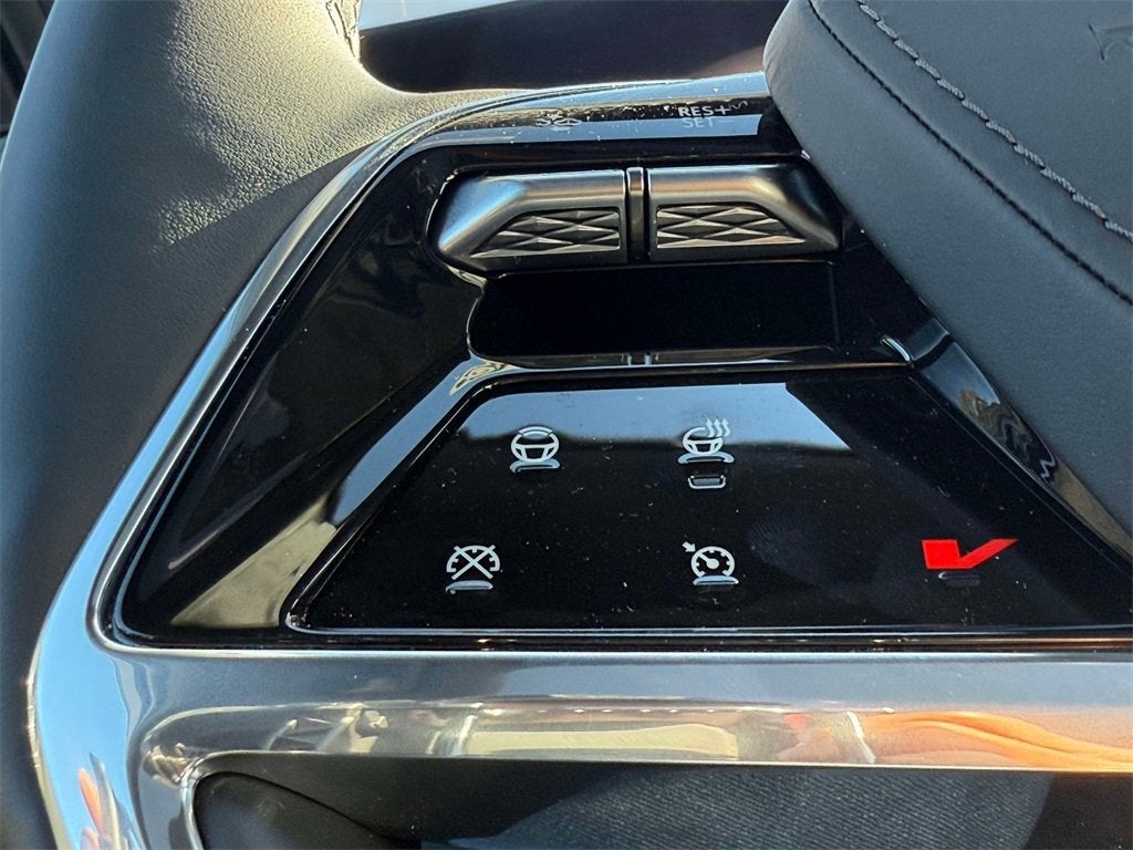 2025 Cadillac ESCALADE IQ Luxury 2