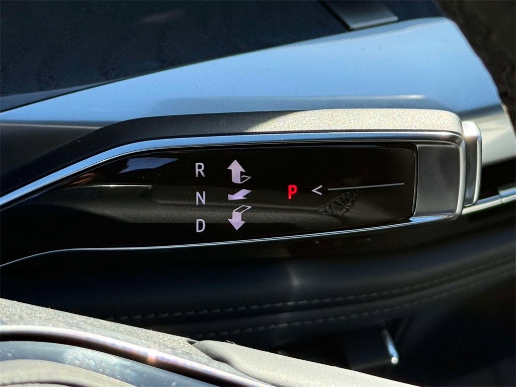 2025 Cadillac ESCALADE IQ Luxury 2