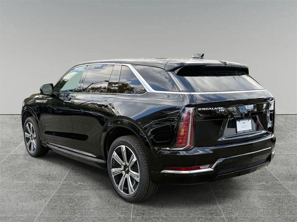 2025 Cadillac ESCALADE IQ Luxury 2