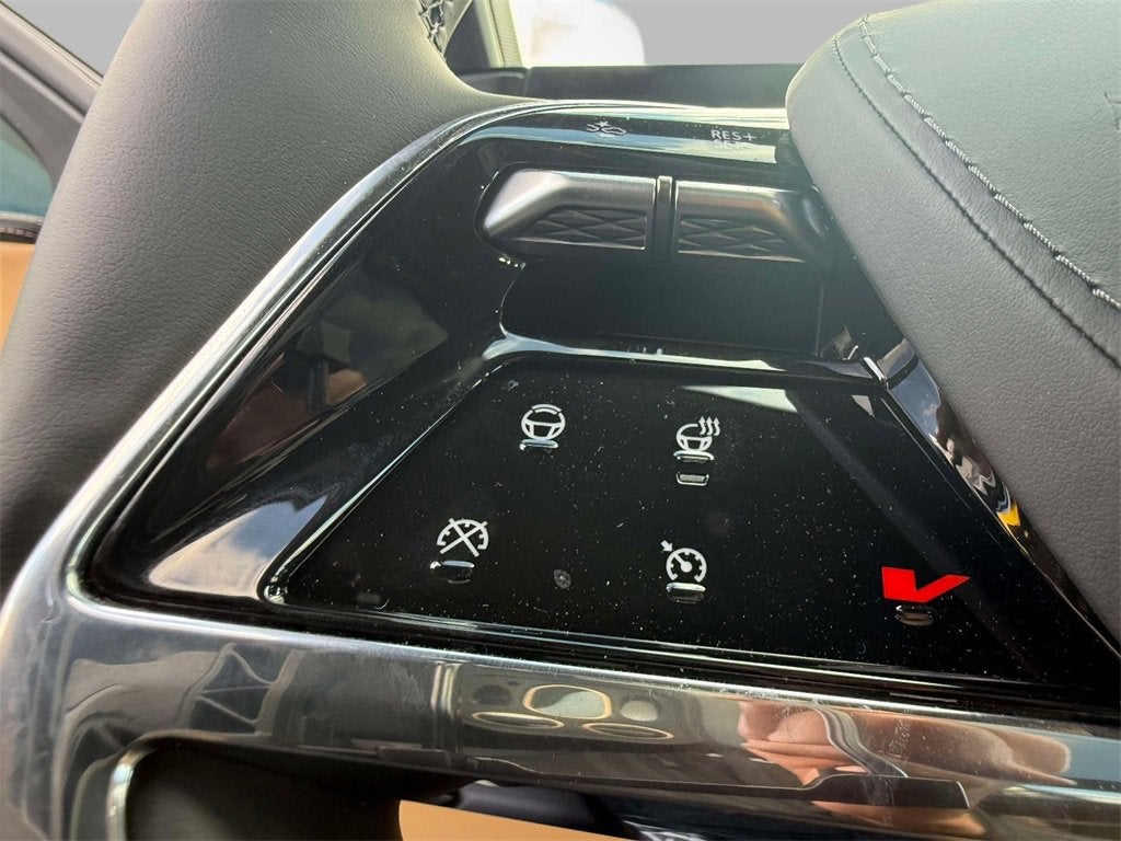 2025 Cadillac ESCALADE IQ Luxury 2