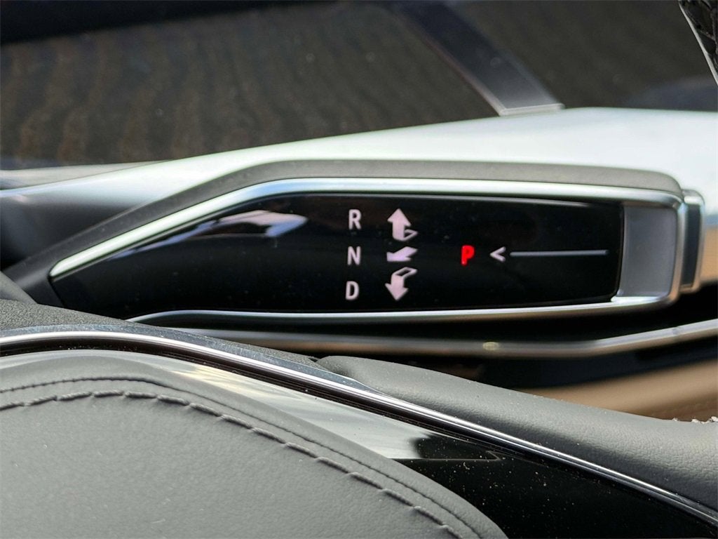 2025 Cadillac ESCALADE IQ Luxury 2