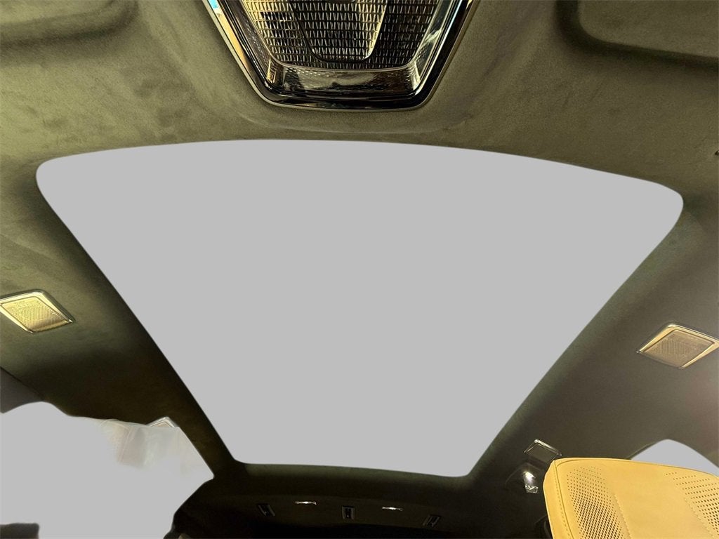 2025 Cadillac ESCALADE IQ Luxury 2