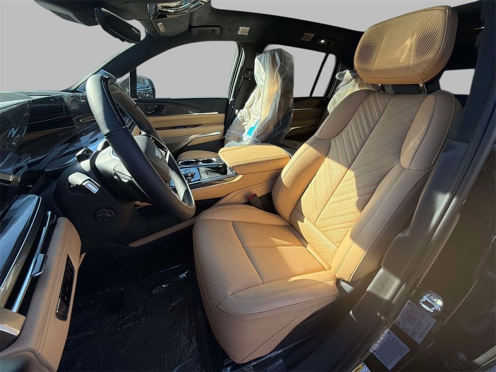 2025 Cadillac ESCALADE IQ Luxury 2