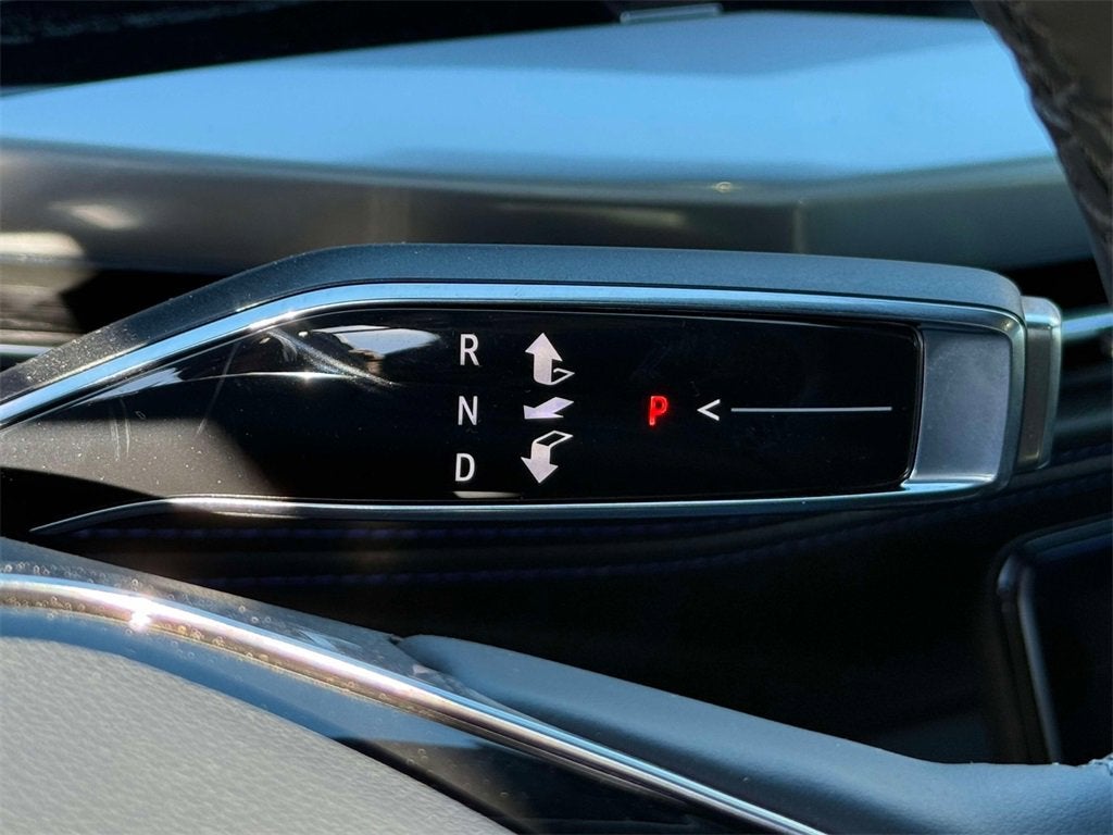 2025 Cadillac ESCALADE IQ Sport 1