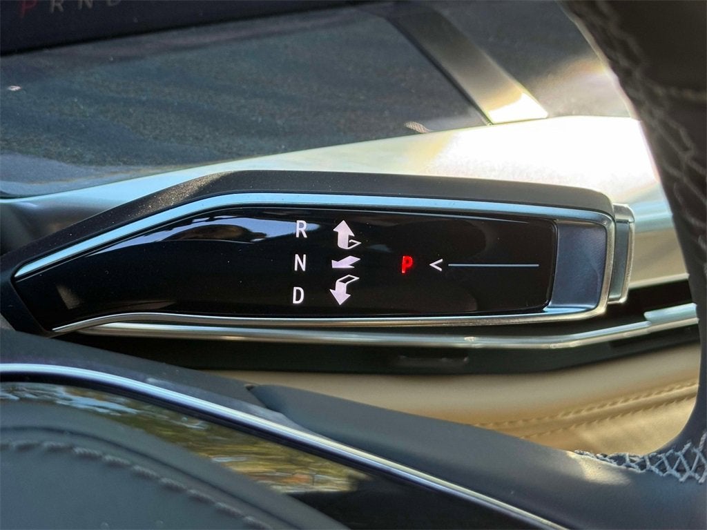 2025 Cadillac ESCALADE IQ Sport 2