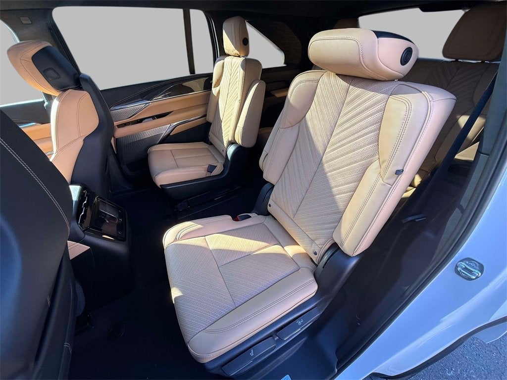 2025 Cadillac ESCALADE IQ Sport 2