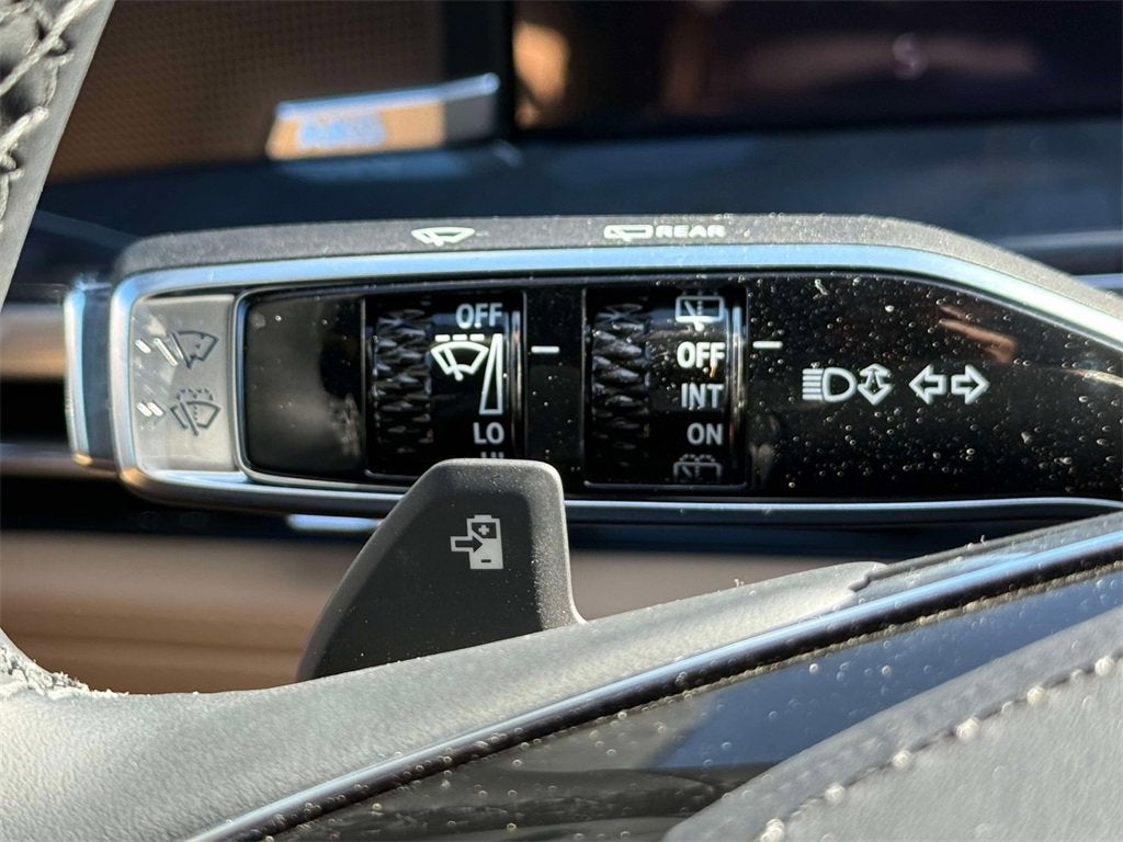 2025 Cadillac ESCALADE IQ Sport 2