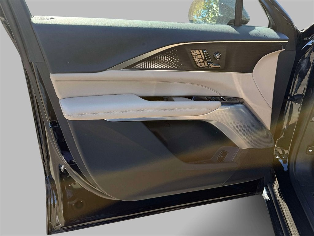 2026 Cadillac LYRIQ V-Series Premium