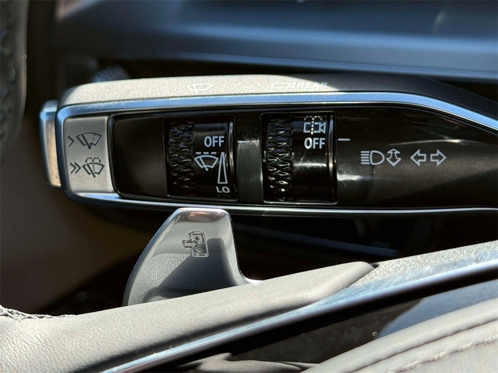 2026 Cadillac LYRIQ V-Series Premium