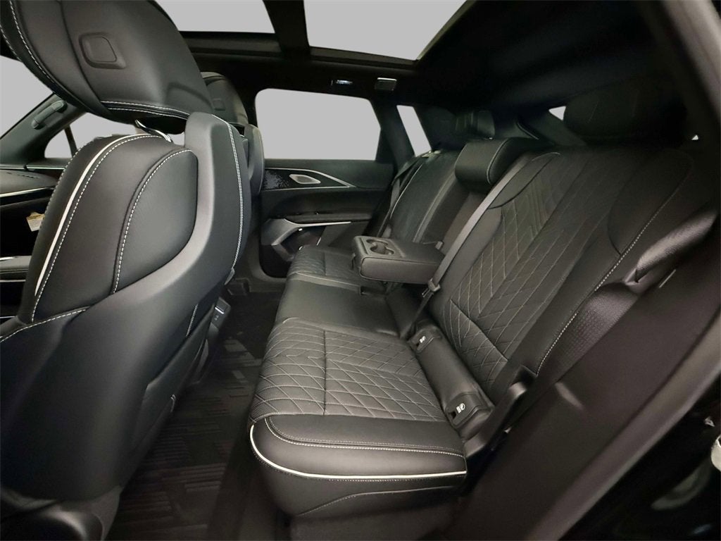 2026 Cadillac LYRIQ V-Series Premium