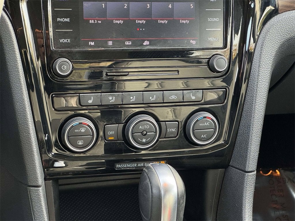 2020 Volkswagen Passat 2.0T SEL