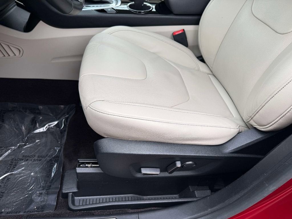 2016 Ford Edge Titanium