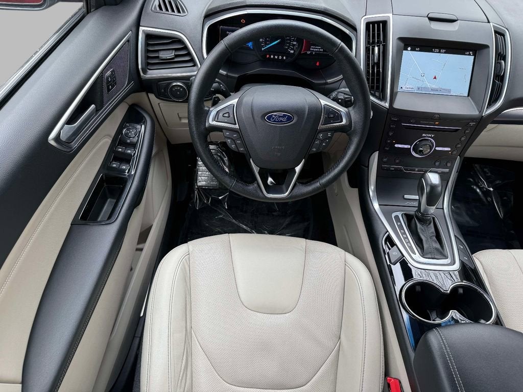 2016 Ford Edge Titanium