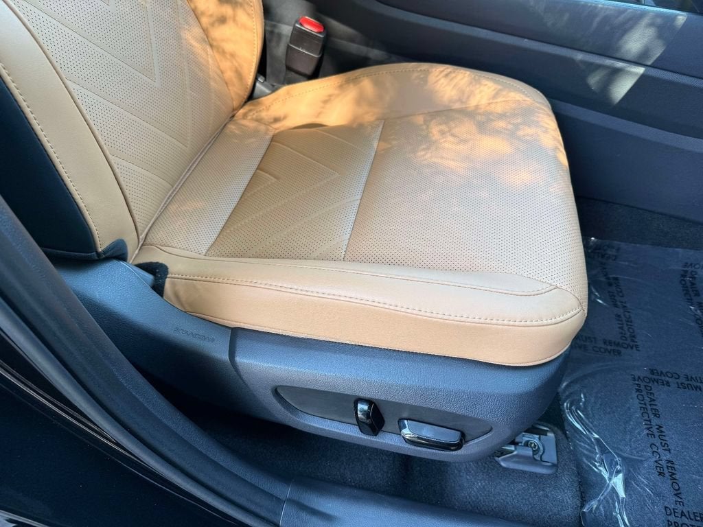 2022 Lexus NX NX 350h Luxury