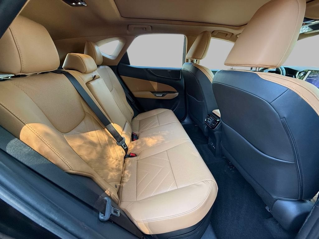 2022 Lexus NX NX 350h Luxury