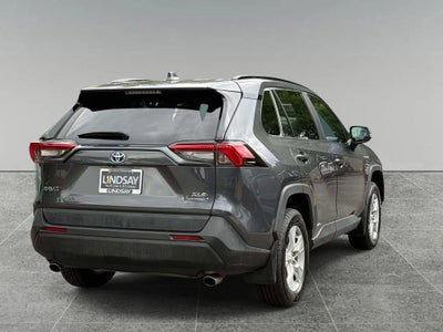2020 Toyota RAV4 Hybrid XLE