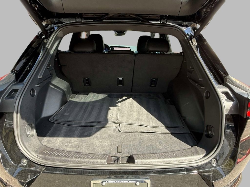 2024 Chevrolet Equinox EV RS