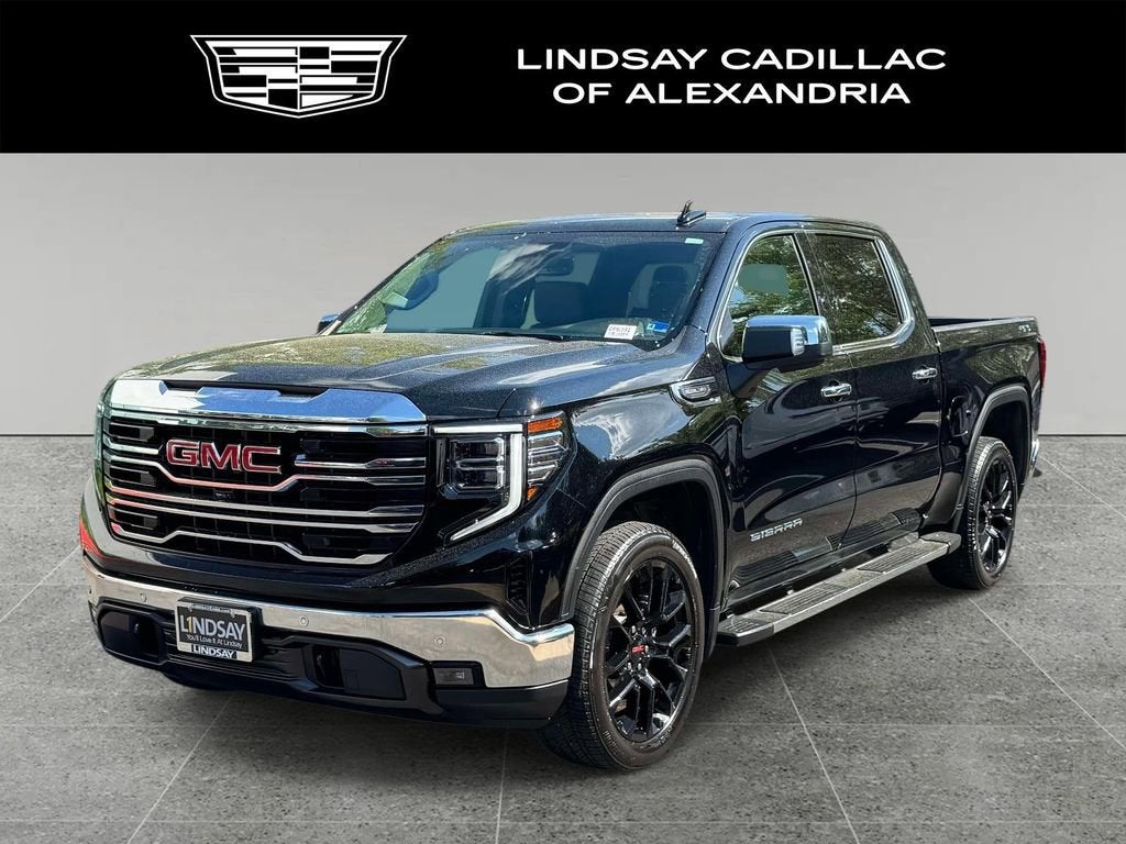 2024 GMC Sierra 4WD Crew Cab Short Box SLT's photo