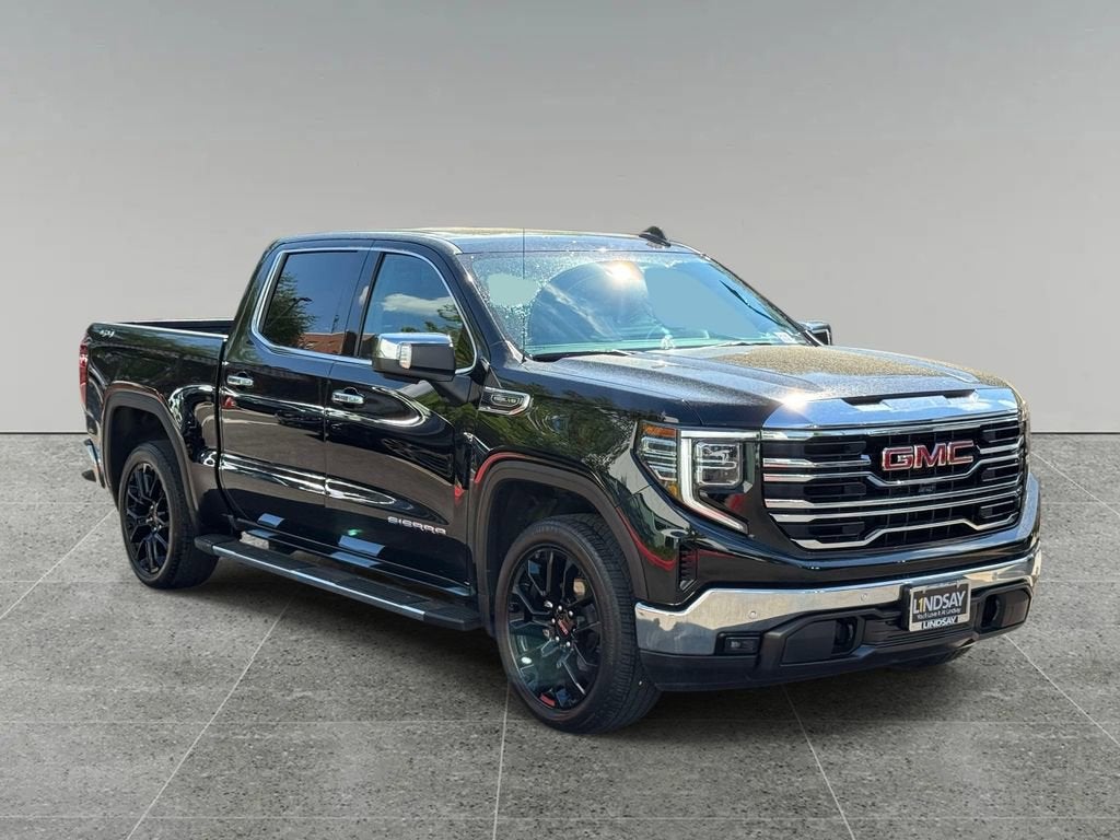 2024 GMC Sierra 1500 SLT
