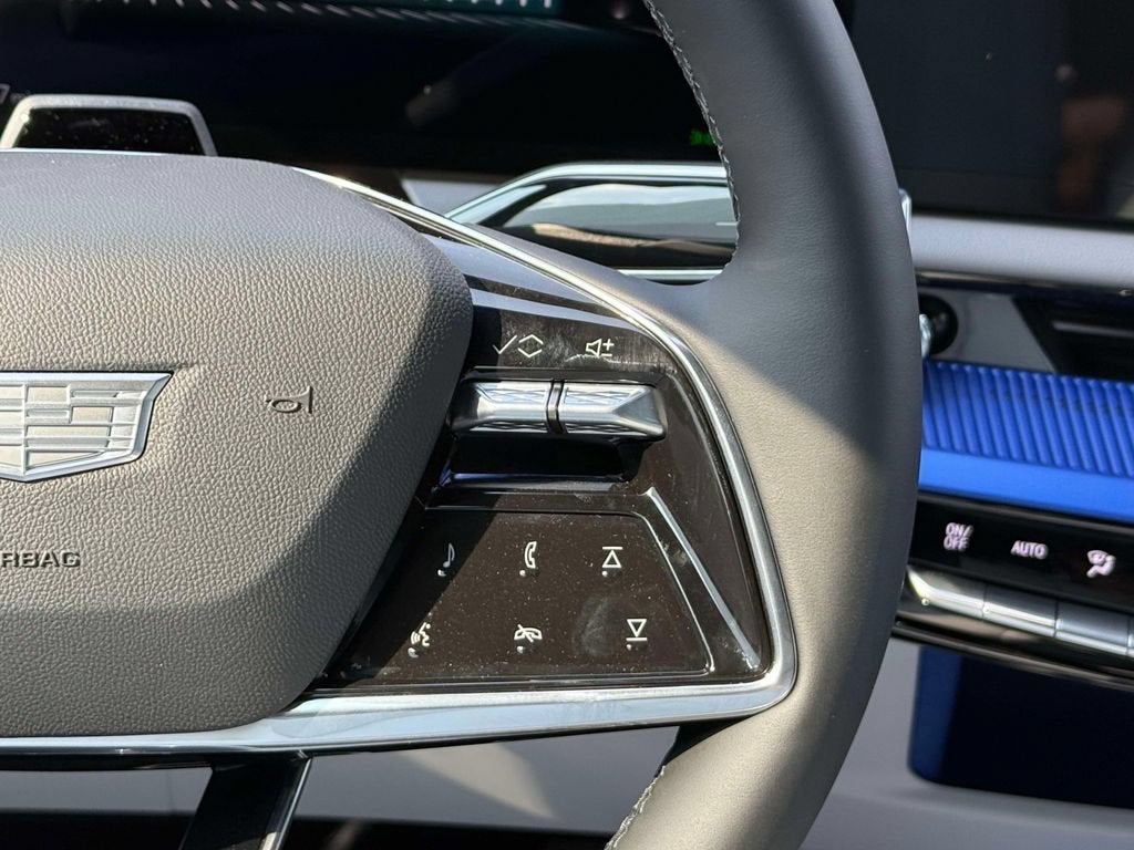 2027 Cadillac OPTIQ Luxury