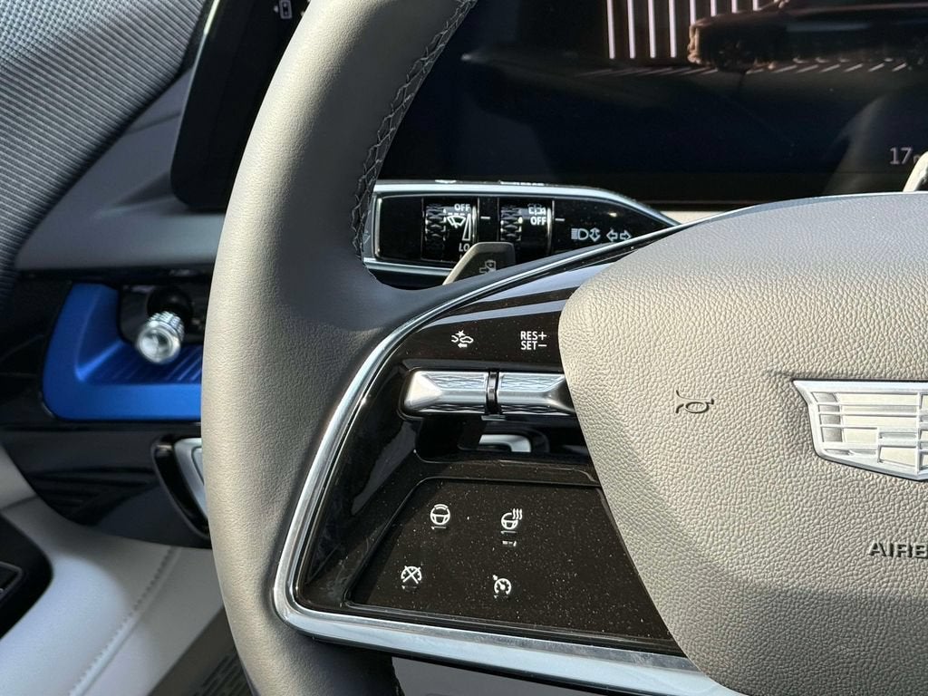 2027 Cadillac OPTIQ Luxury