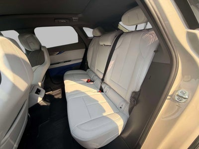2027 Cadillac OPTIQ Luxury