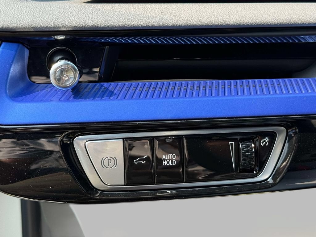 2027 Cadillac OPTIQ Luxury