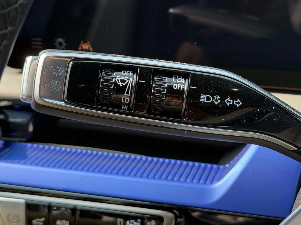 2027 Cadillac OPTIQ Luxury