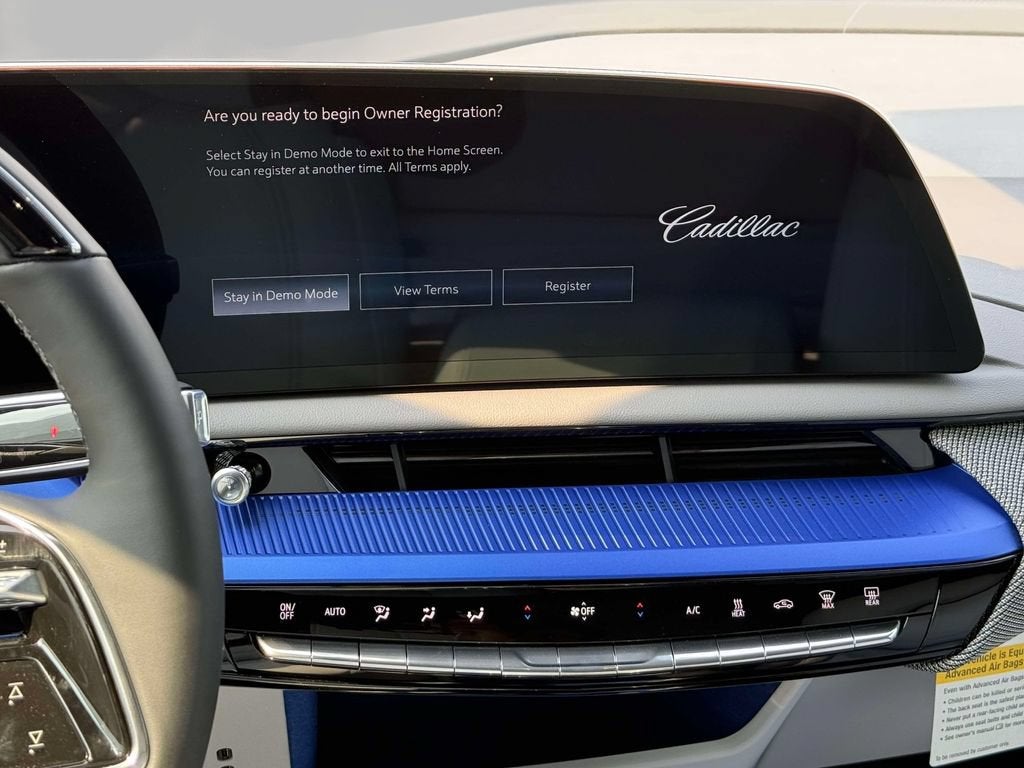 2027 Cadillac OPTIQ Luxury
