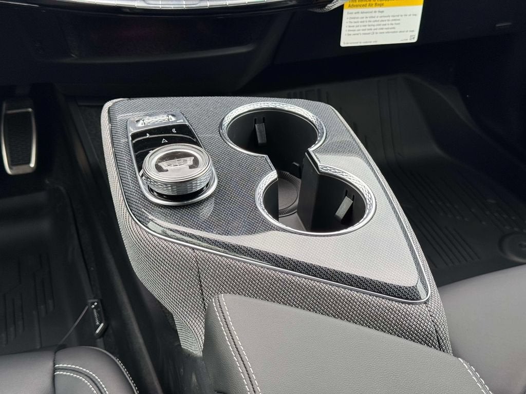 2027 Cadillac OPTIQ Luxury