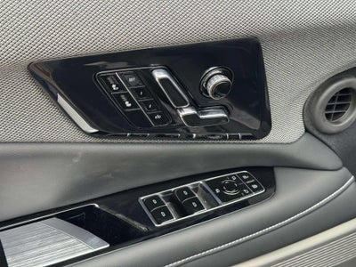 2027 Cadillac OPTIQ Luxury