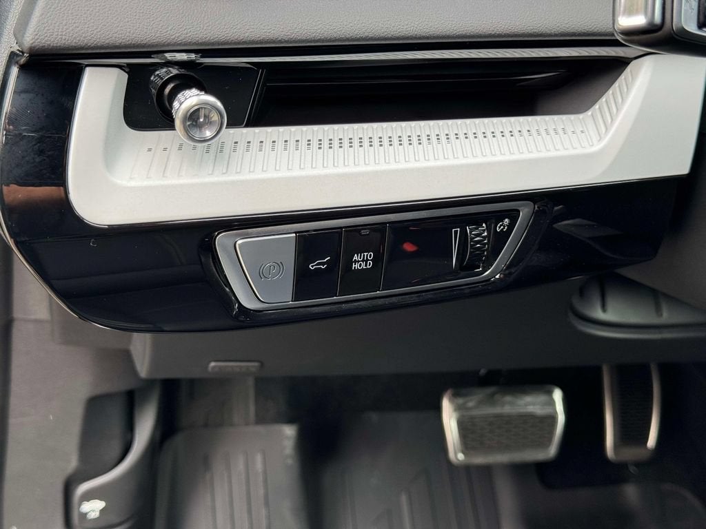 2027 Cadillac OPTIQ Luxury