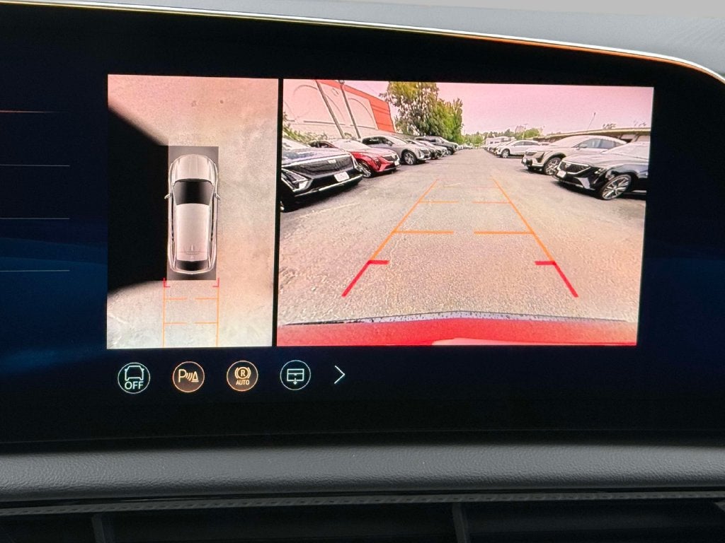 2027 Cadillac OPTIQ Luxury