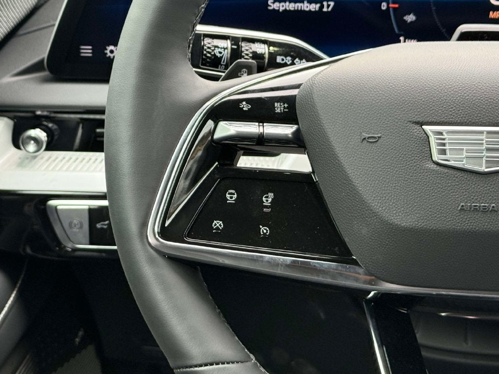 2027 Cadillac OPTIQ Luxury
