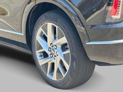 2027 Cadillac OPTIQ Luxury