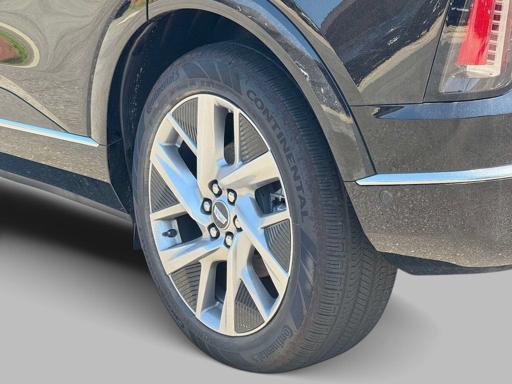 2027 Cadillac OPTIQ Luxury