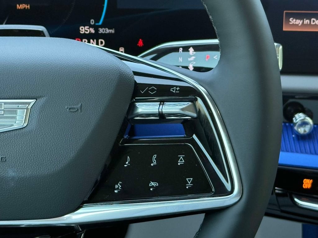 2027 Cadillac OPTIQ Luxury