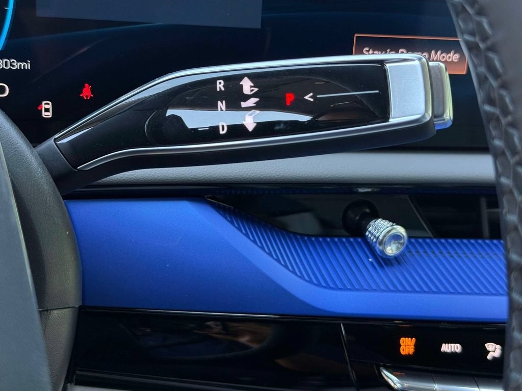 2027 Cadillac OPTIQ Luxury