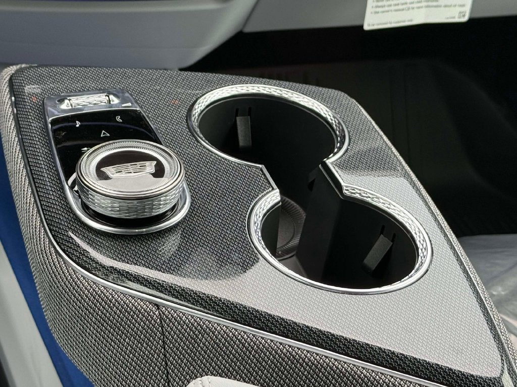 2027 Cadillac OPTIQ Luxury